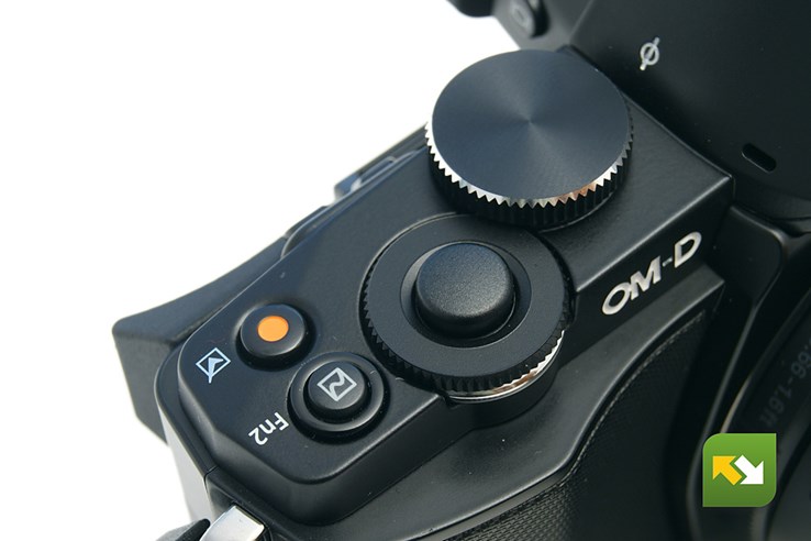 Olympus OM-D EM-5 (8).jpg